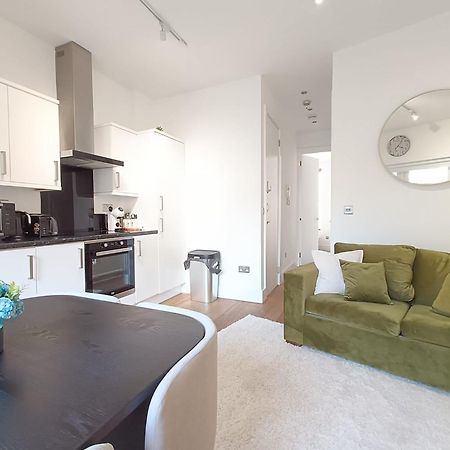 Appartamento Roof Terrace 2Bed Property Camden Free Wifi Londra Esterno foto