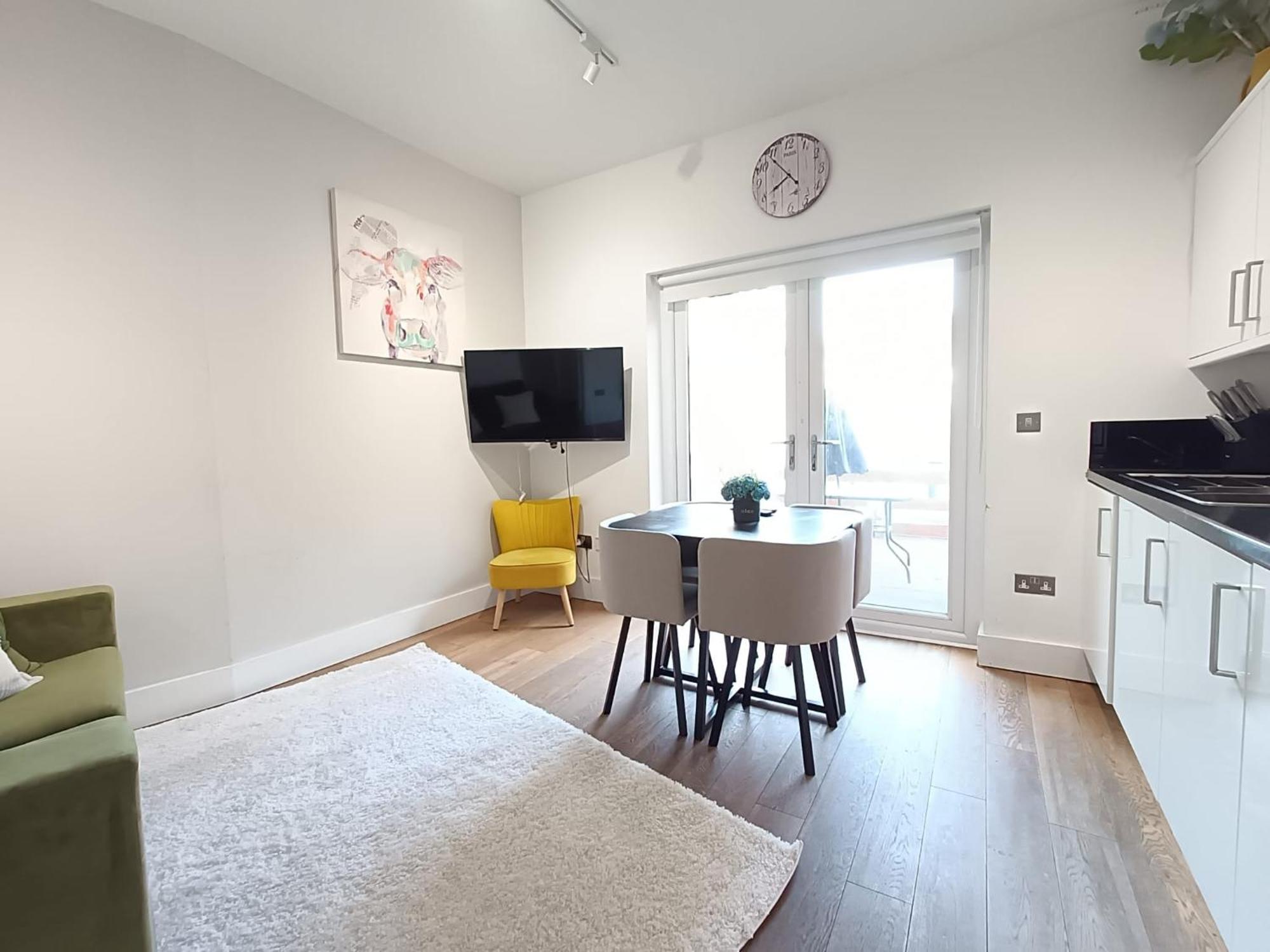 Appartamento Roof Terrace 2Bed Property Camden Free Wifi Londra Esterno foto